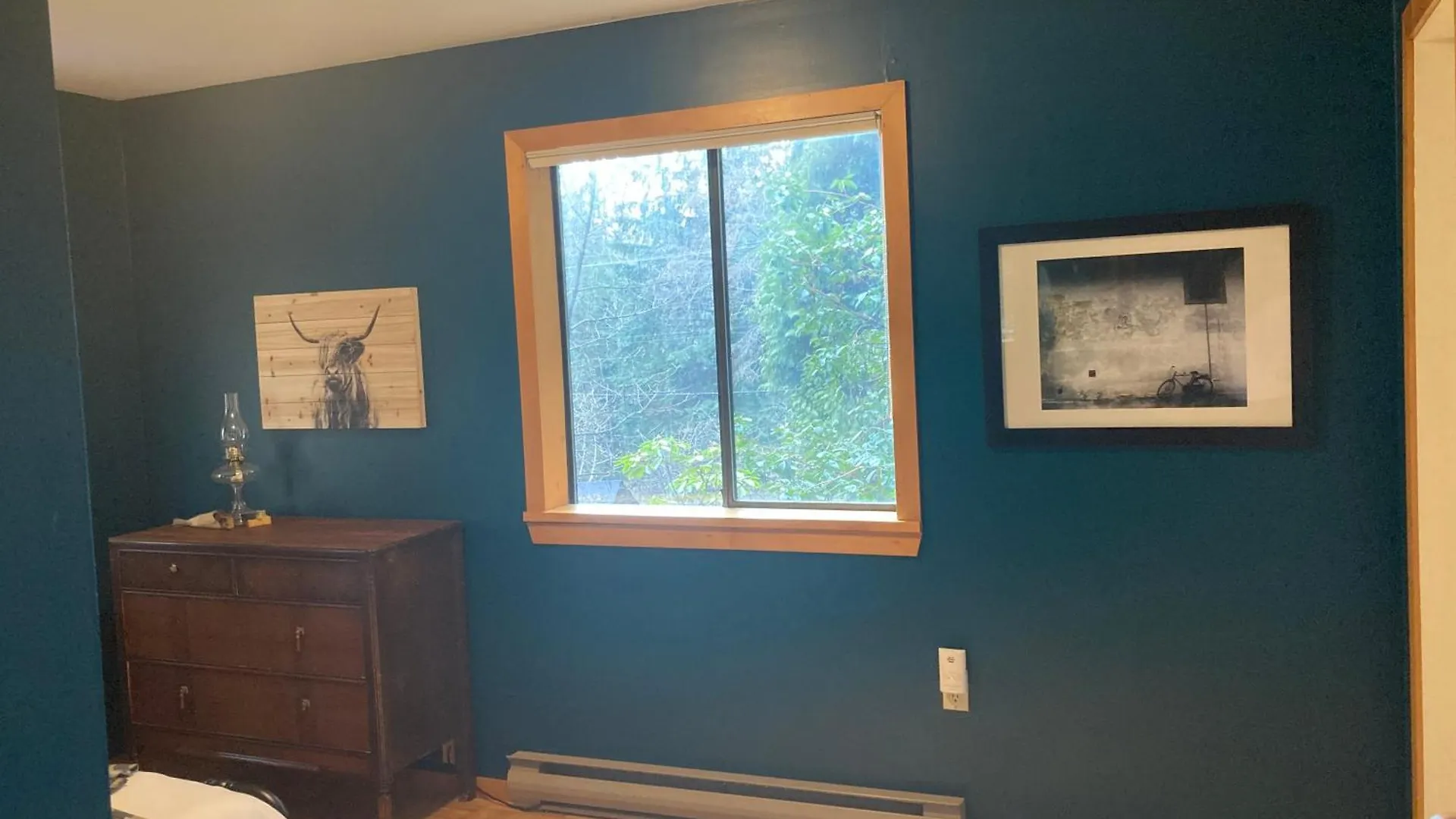 Forest Haven Hideaway Roberts Creek Bed & Breakfast